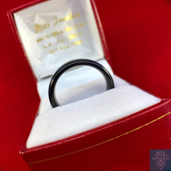 Amazon.com: Wedding Rings for Him and Her 9MM/7MM Step Edge  Black Tungsten Ring With Knot Design